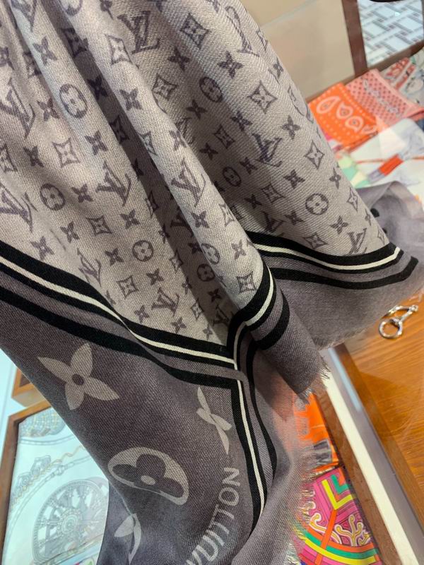 Lenço Louis Vuitton