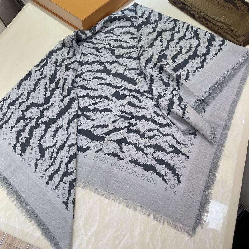 Lenço Louis Vuitton