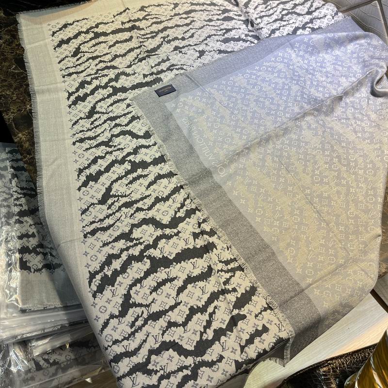 Lenço Louis Vuitton