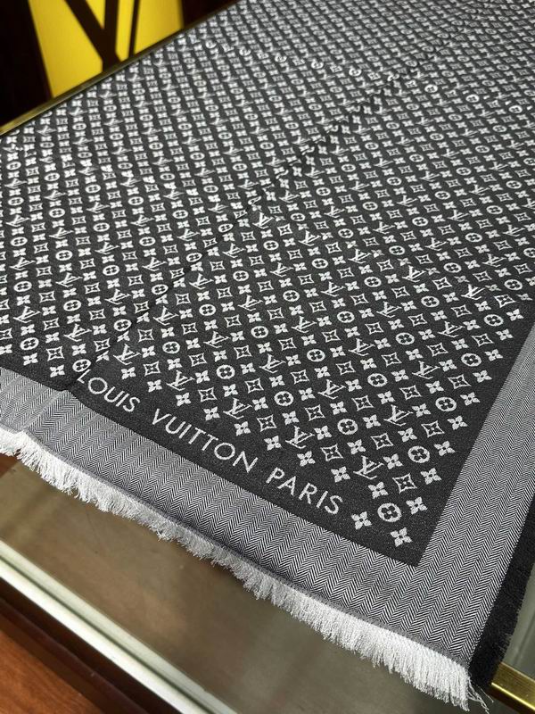 Lenço Louis Vuitton