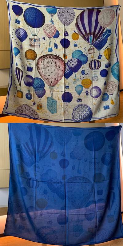 Lenço Louis Vuitton