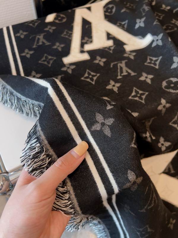Lenço Louis Vuitton