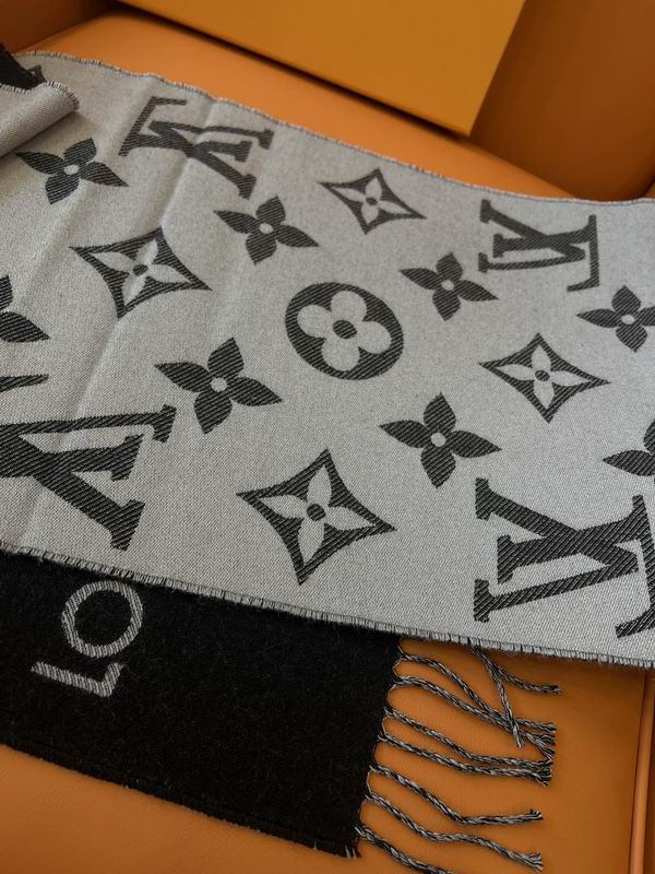 Lenço Louis Vuitton