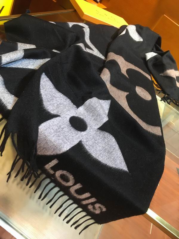 Lenço Louis Vuitton