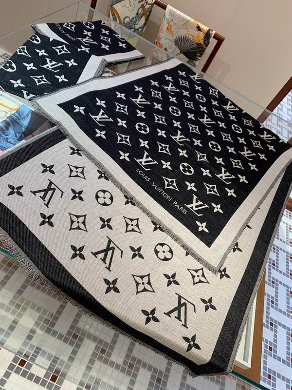 Lenço Louis Vuitton