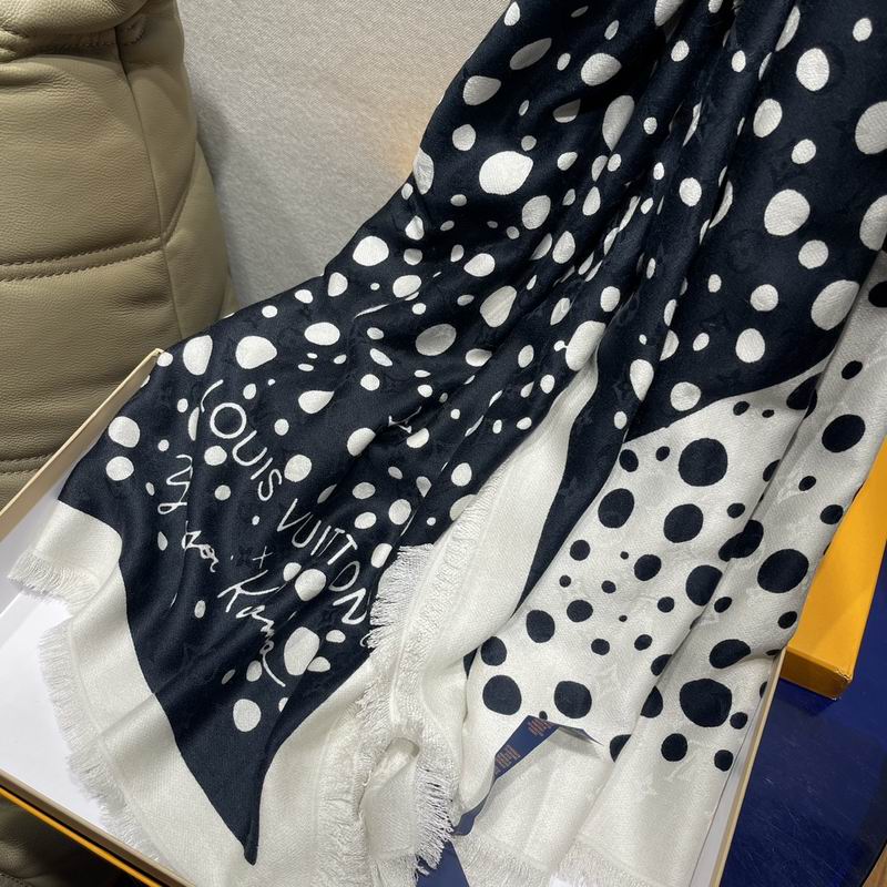 Lenço Louis Vuitton