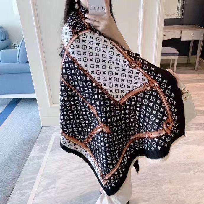 Lenço Louis Vuitton