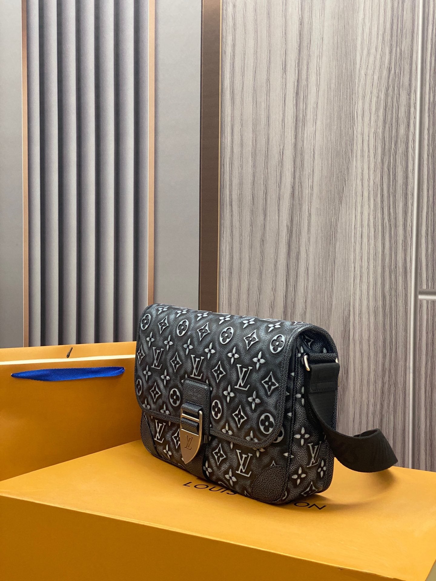 Bolsa Louis Vuitton Masculina