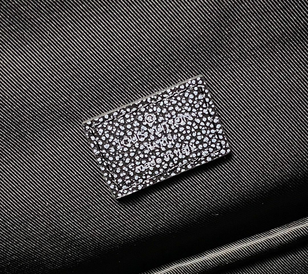 Bolsa Louis Vuitton Masculina