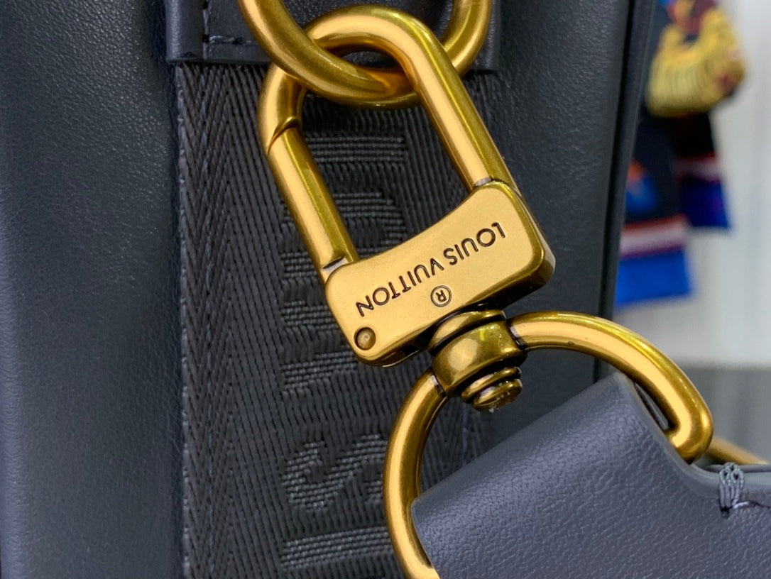 Bolsa Louis Vuitton Masculina