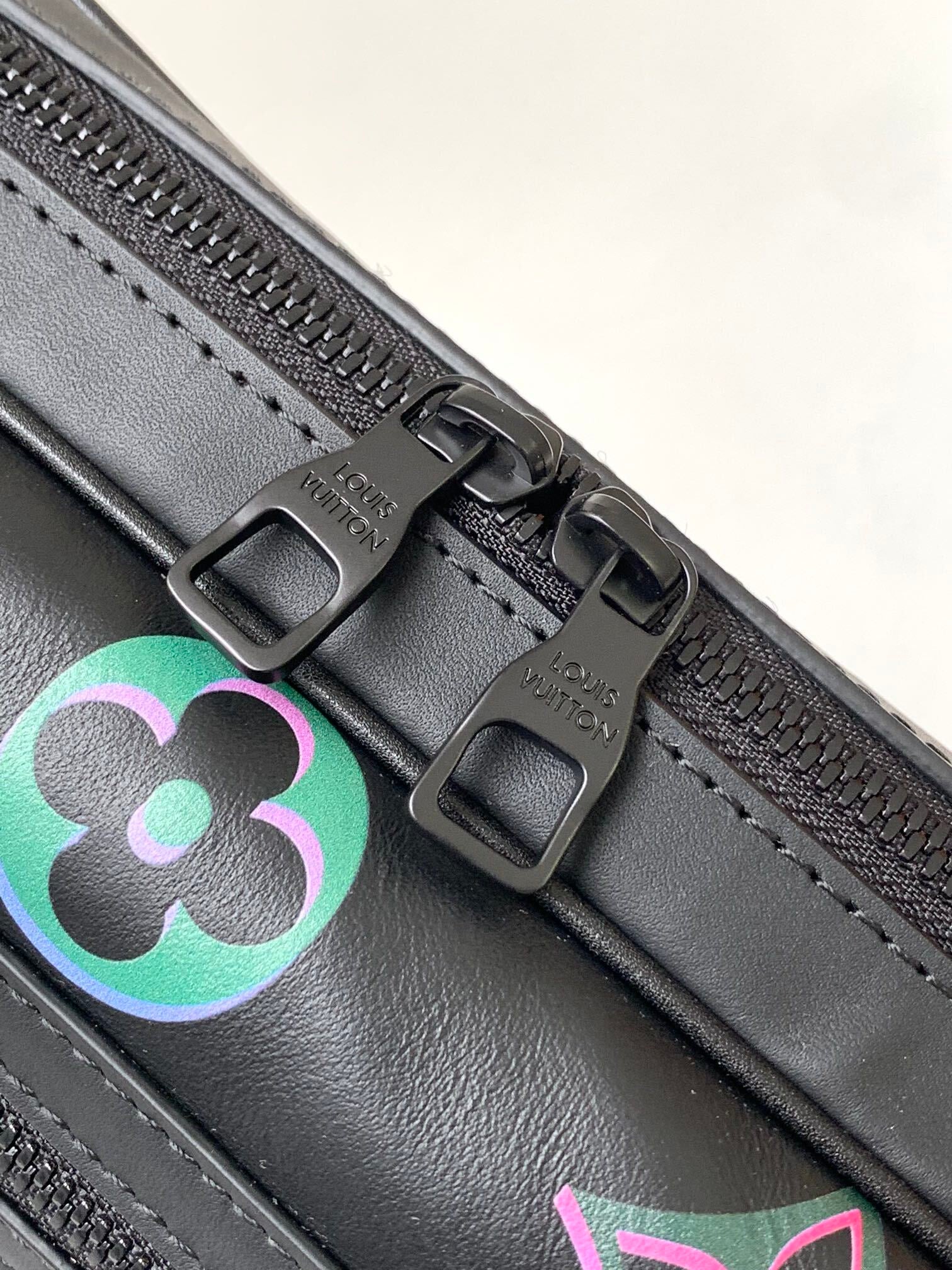 Bolsa Louis Vuitton Masculina