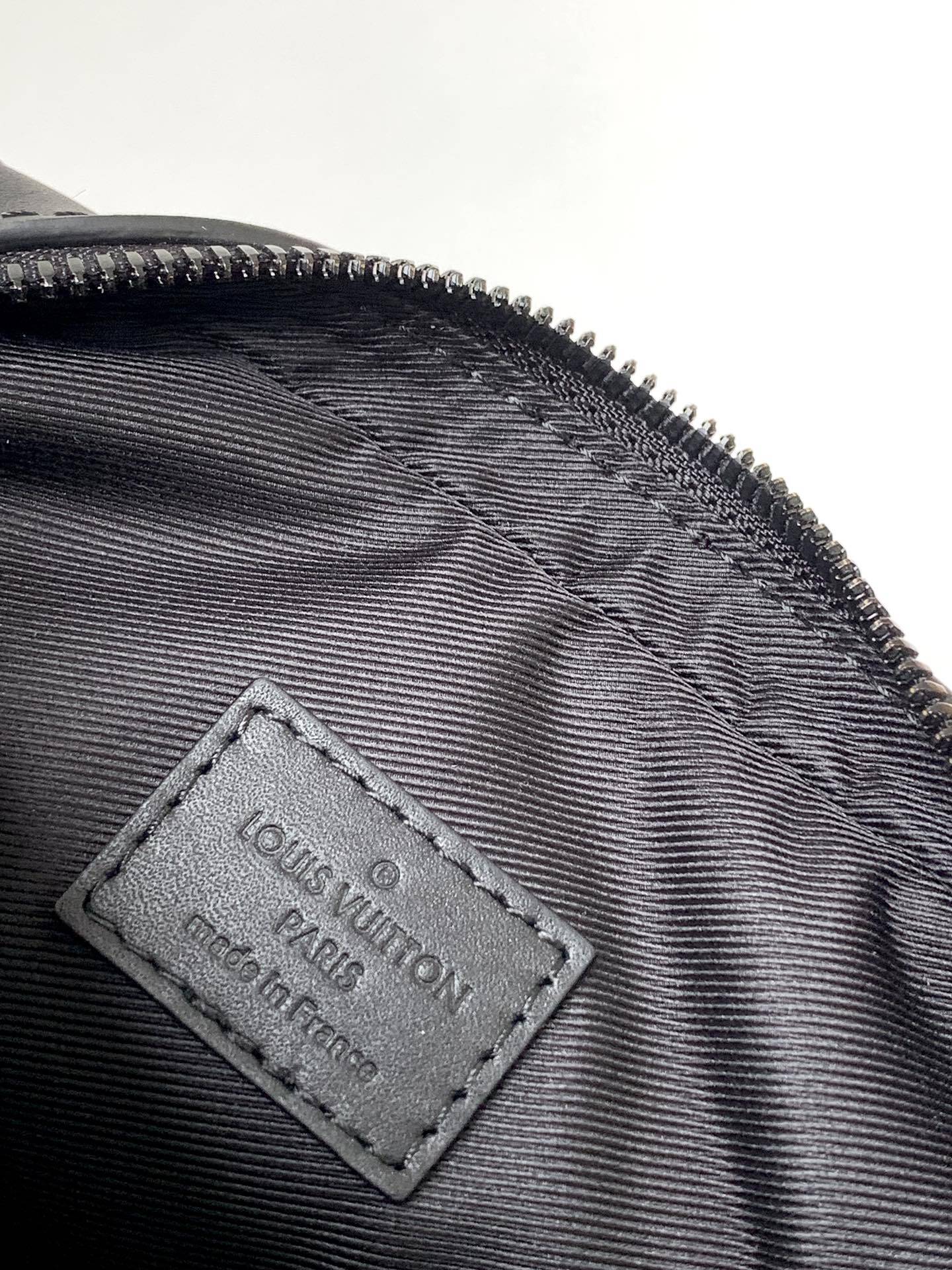 Bolsa Louis Vuitton Masculina