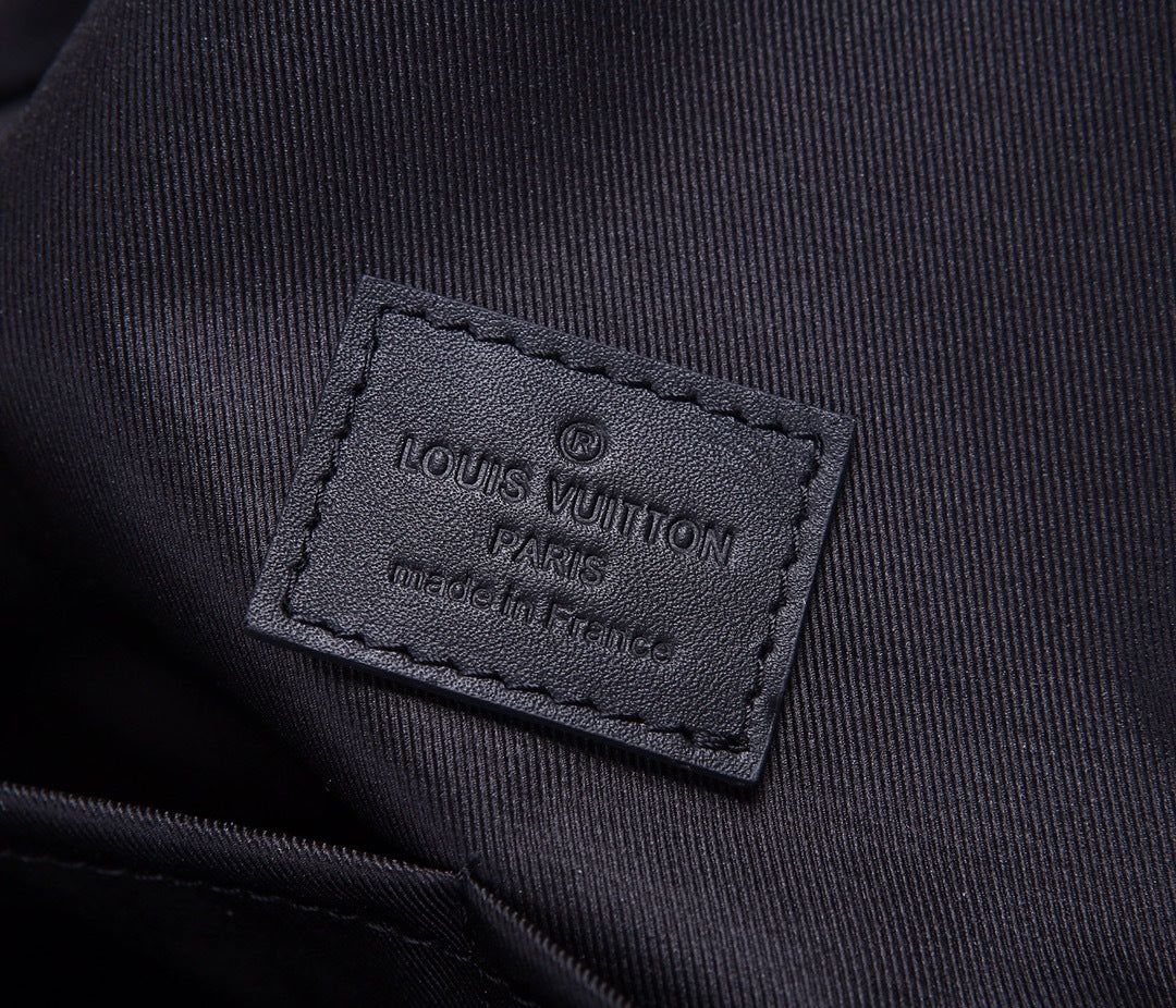 Bolsa Louis Vuitton Masculina