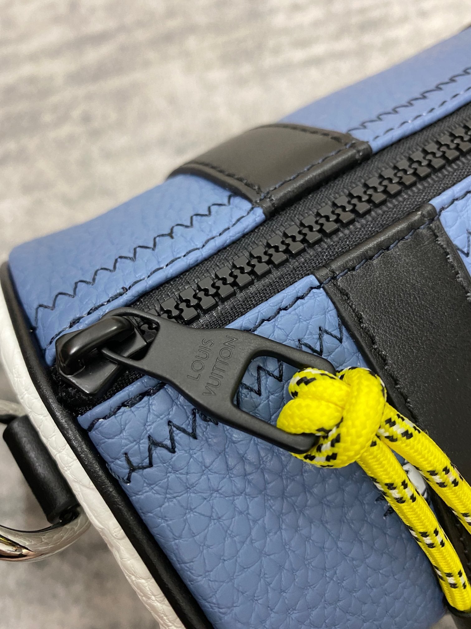 Bolsa Louis Vuitton Masculina