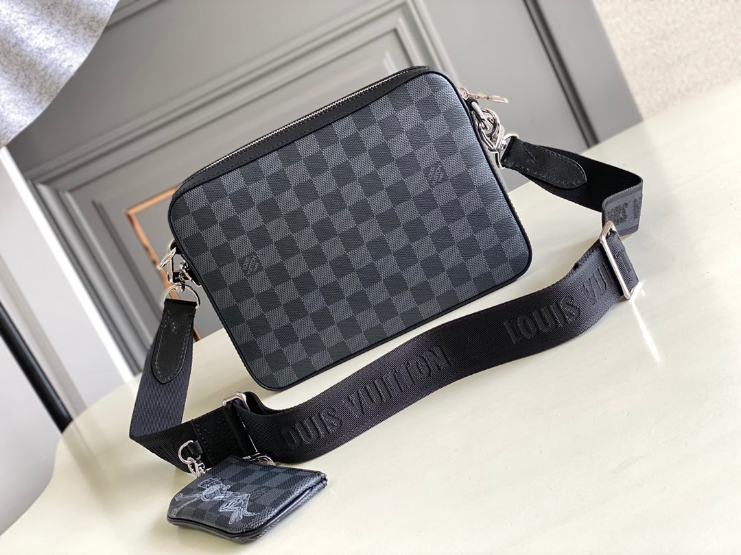 Bolsa Louis Vuitton Masculina