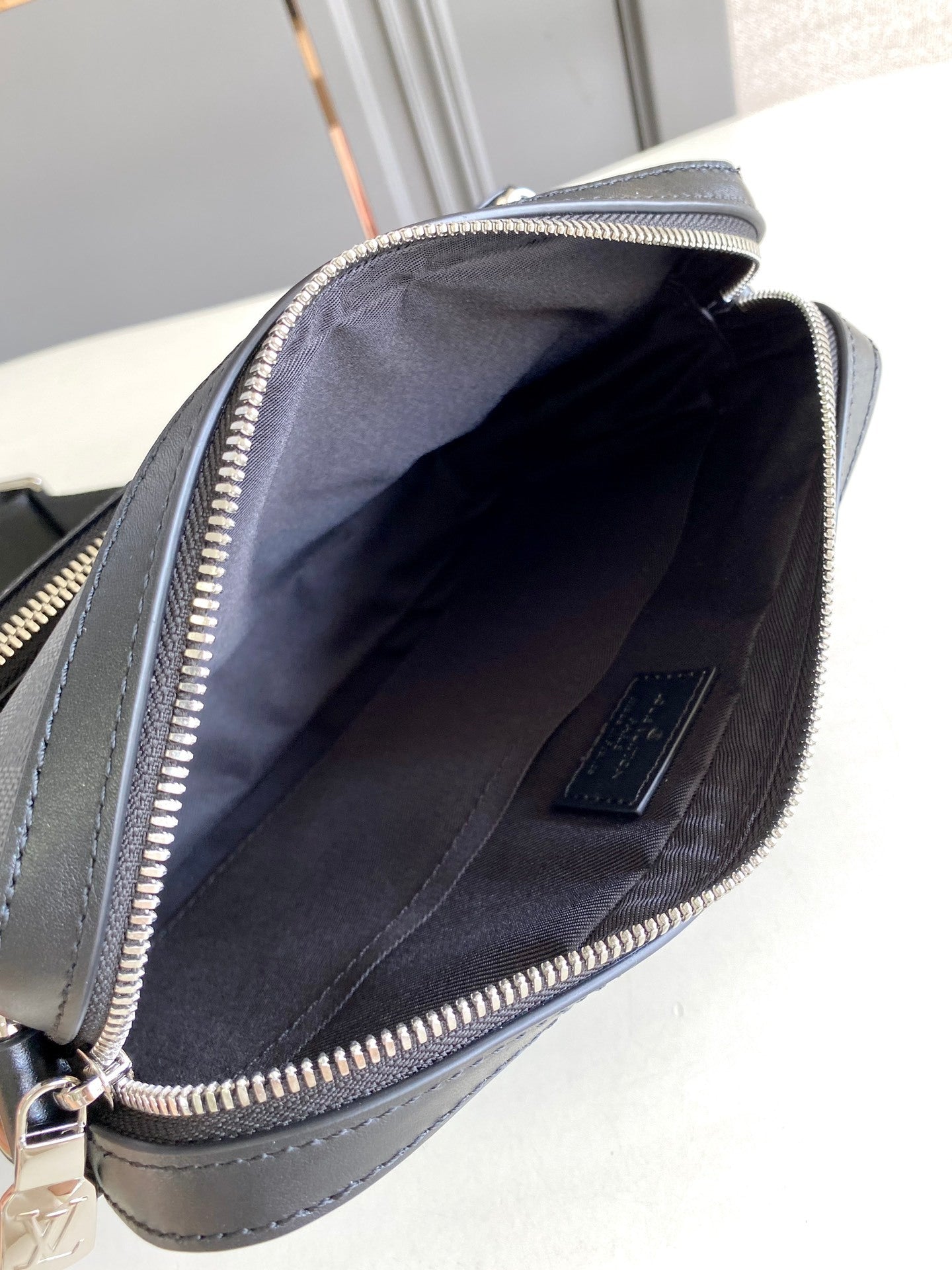 Bolsa Louis Vuitton Masculina