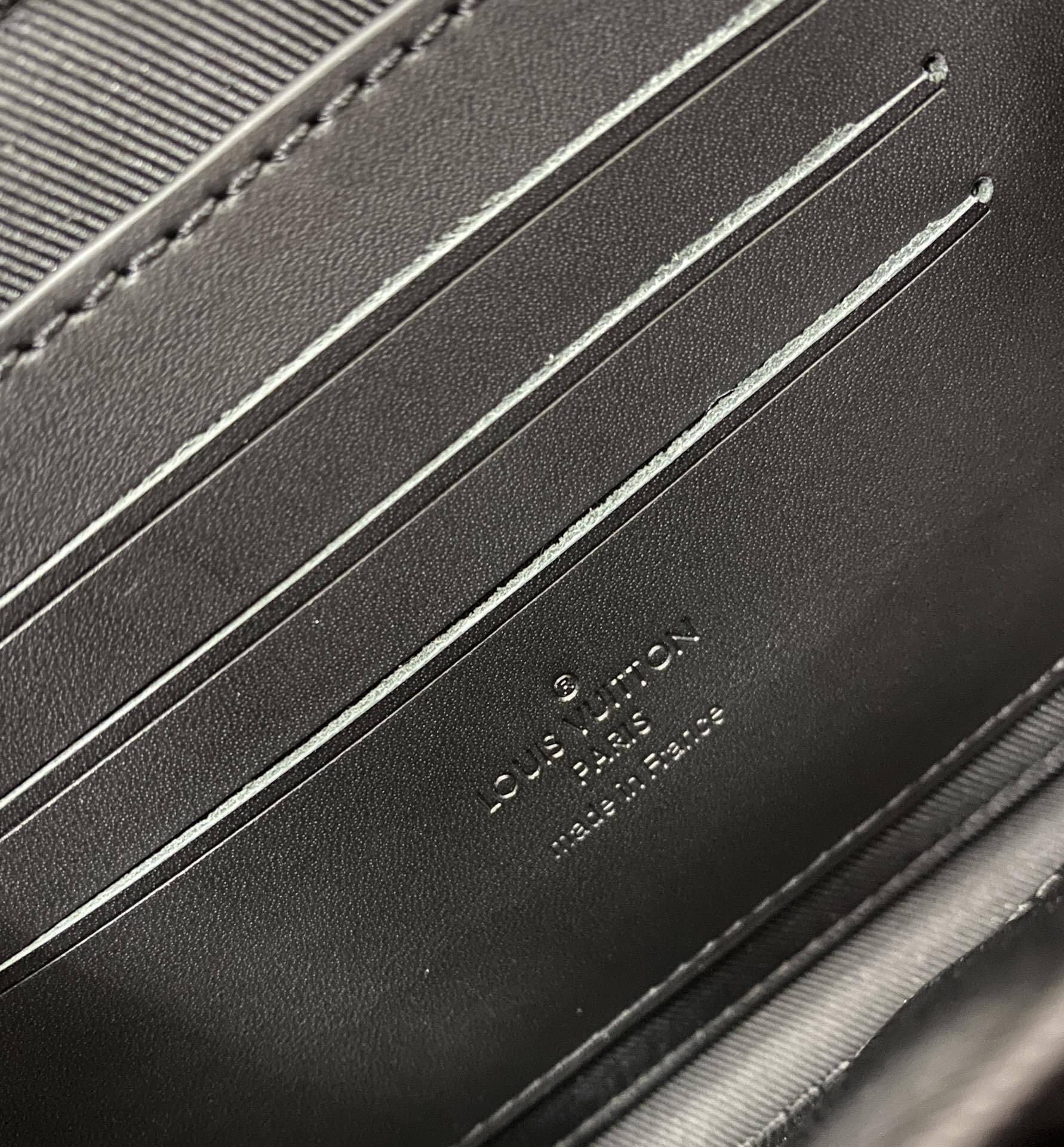 Bolsa Louis Vuitton Masculina