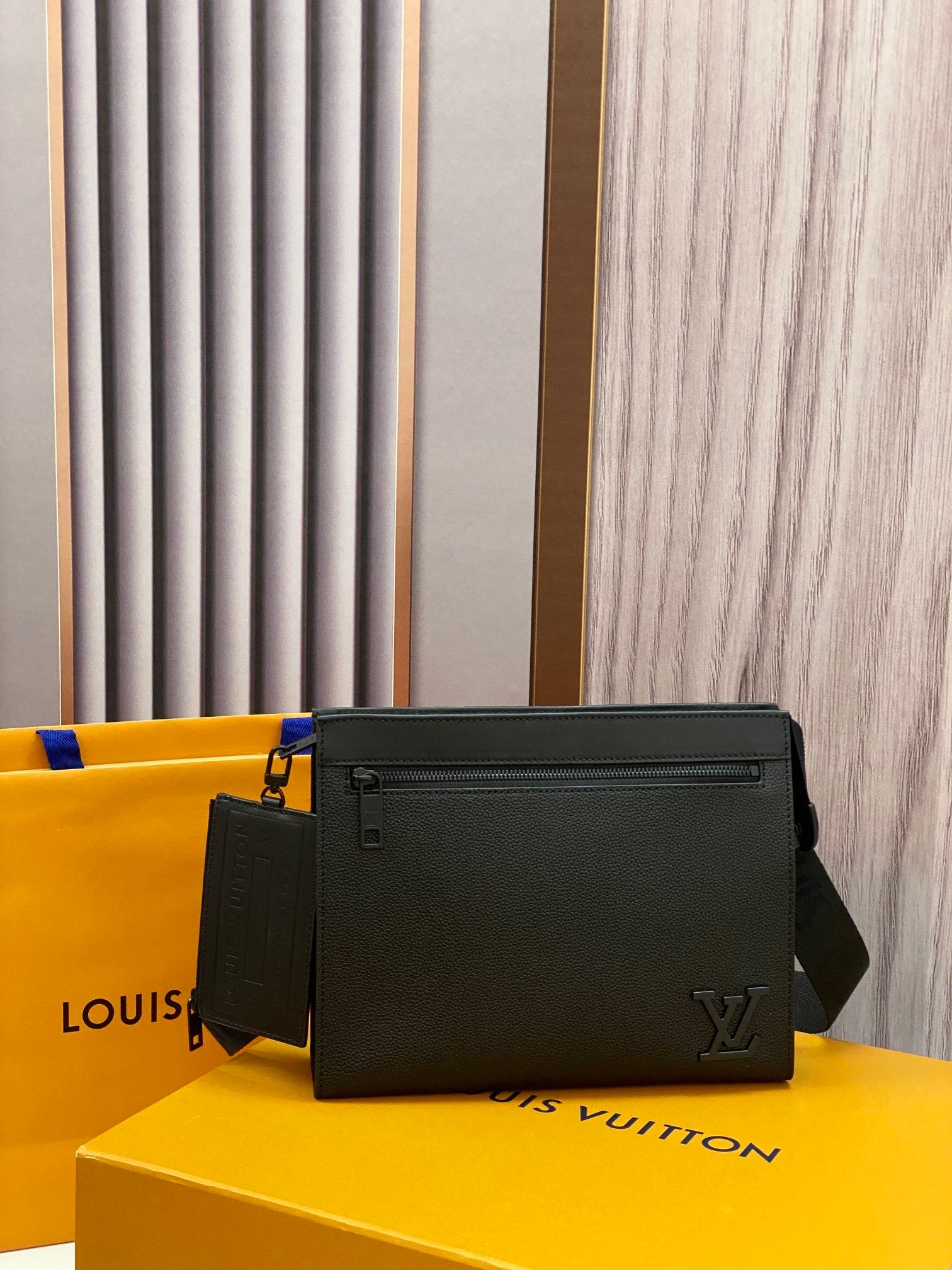 Bolsa Louis Vuitton Masculina