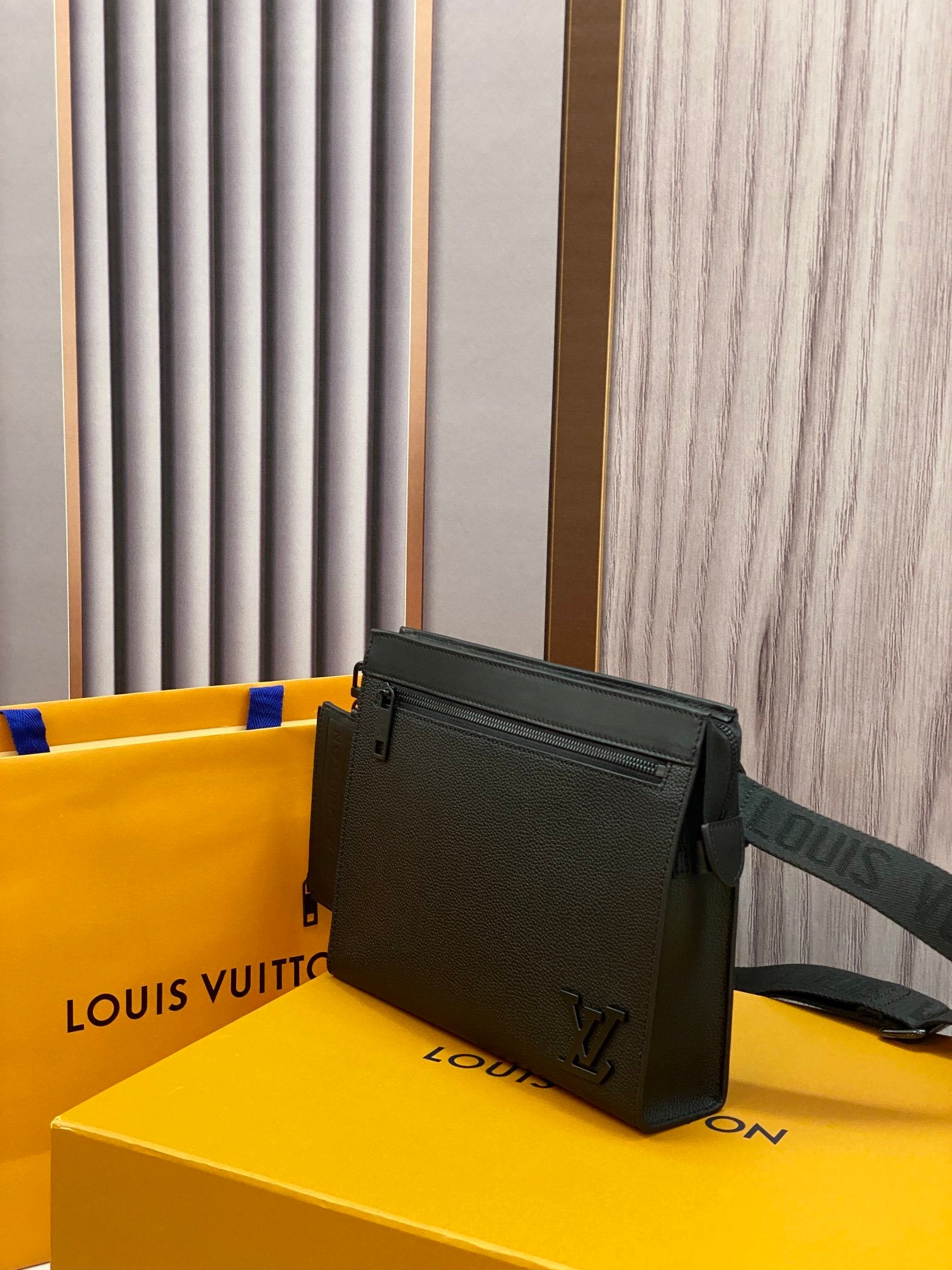 Bolsa Louis Vuitton Masculina