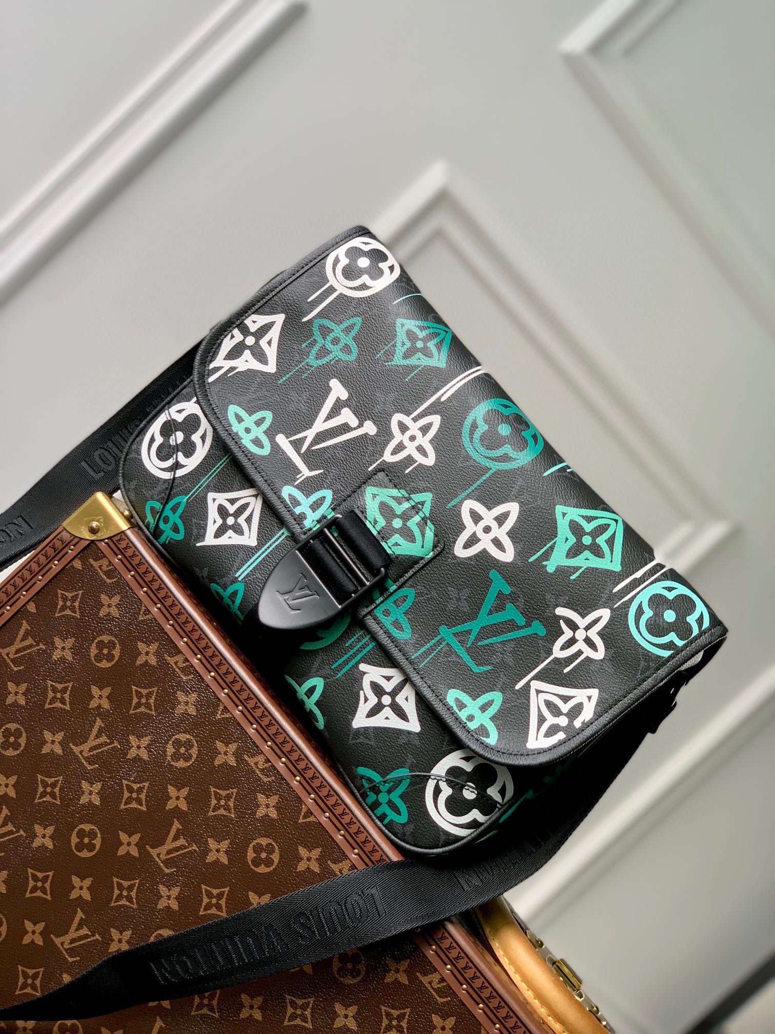 Bolsa Louis Vuitton Masculina