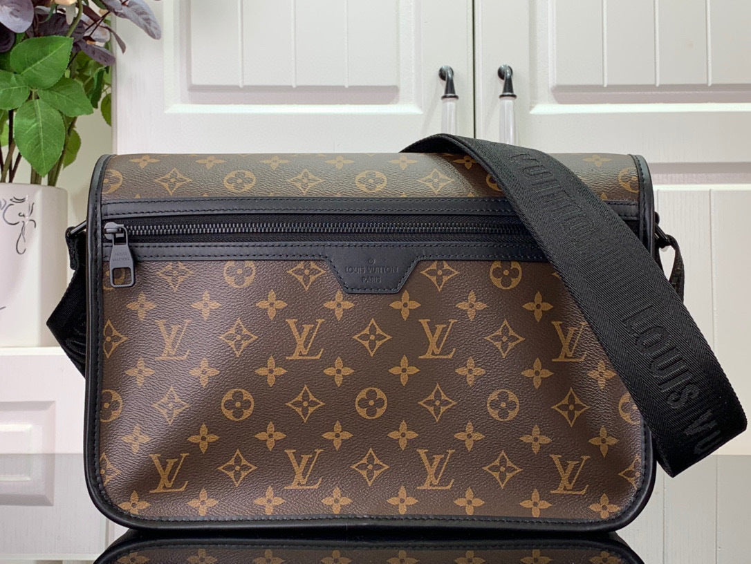 Bolsa Louis Vuitton Masculina