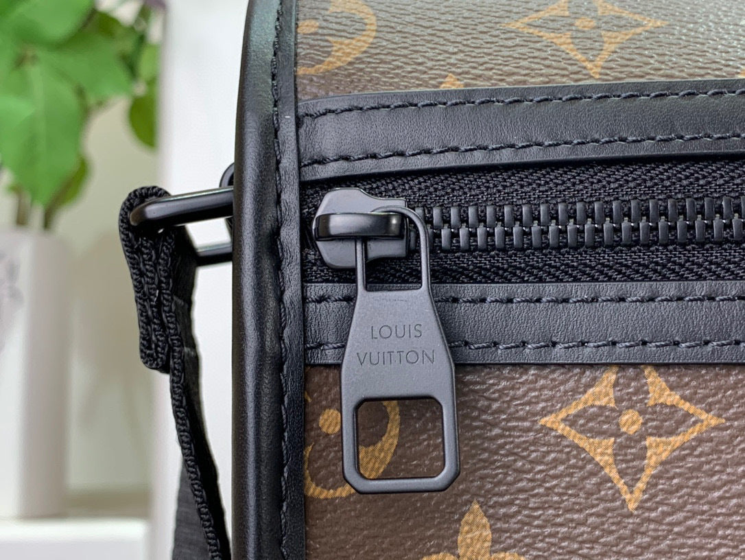 Bolsa Louis Vuitton Masculina