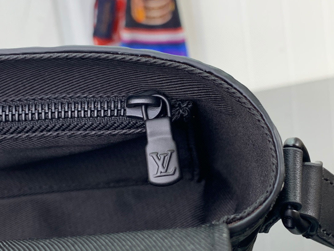 Bolsa Louis Vuitton Masculina