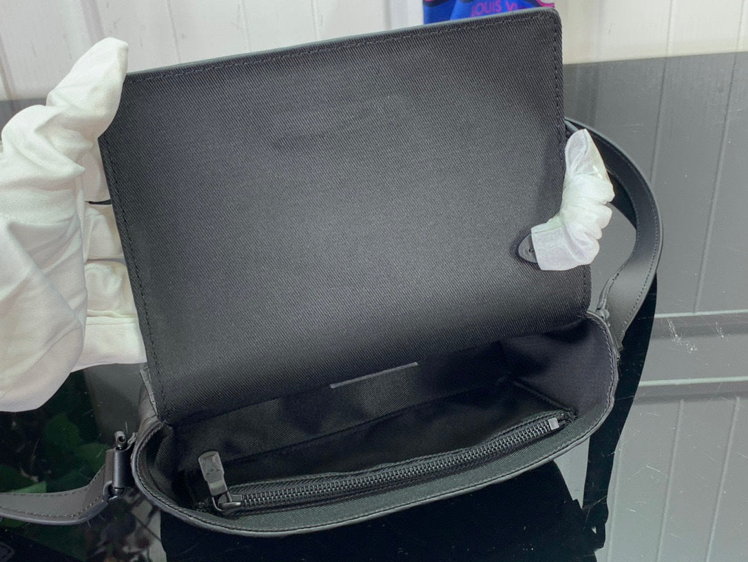 Bolsa Louis Vuitton Masculina