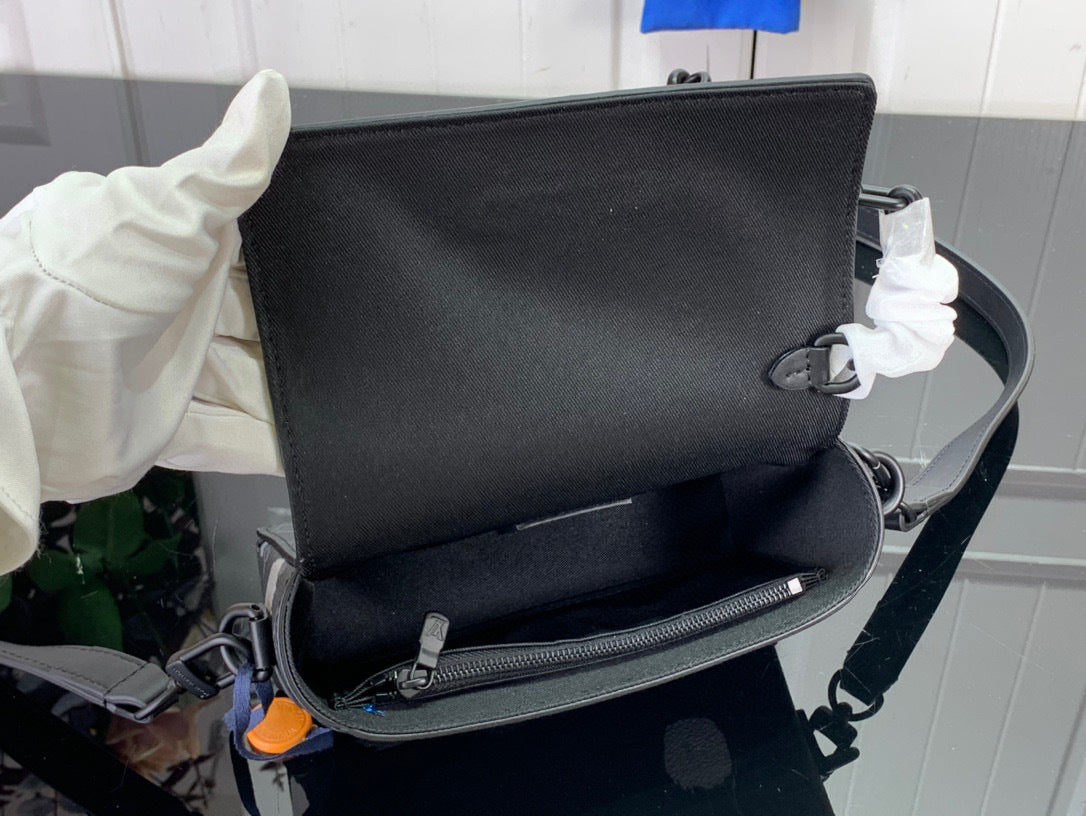 Bolsa Louis Vuitton Masculina