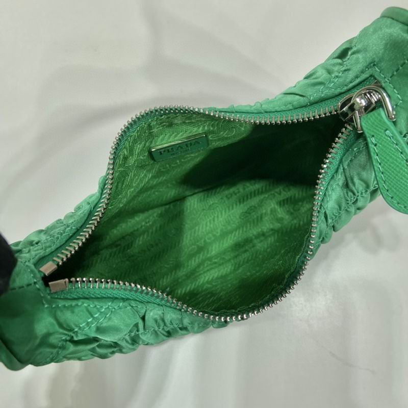 Bolsa Prada Nylon Hobo