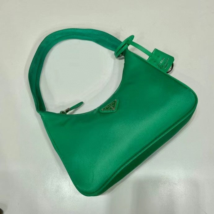 Bolsa Prada Nylon Hobo