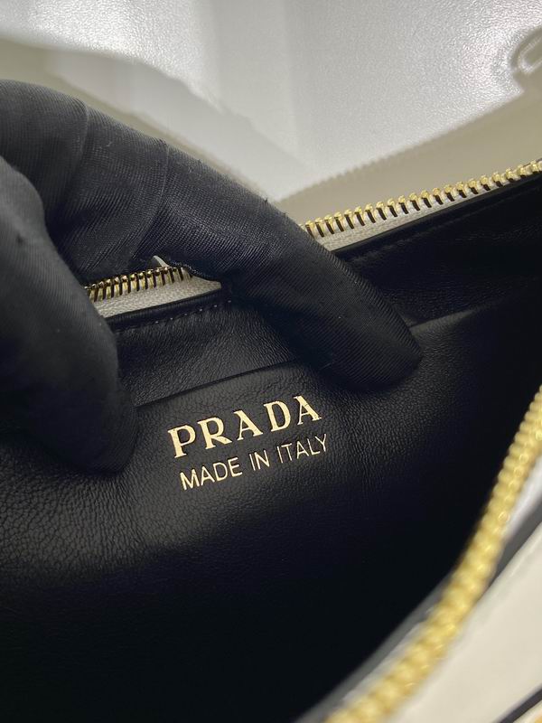 Bolsa Prada Moon