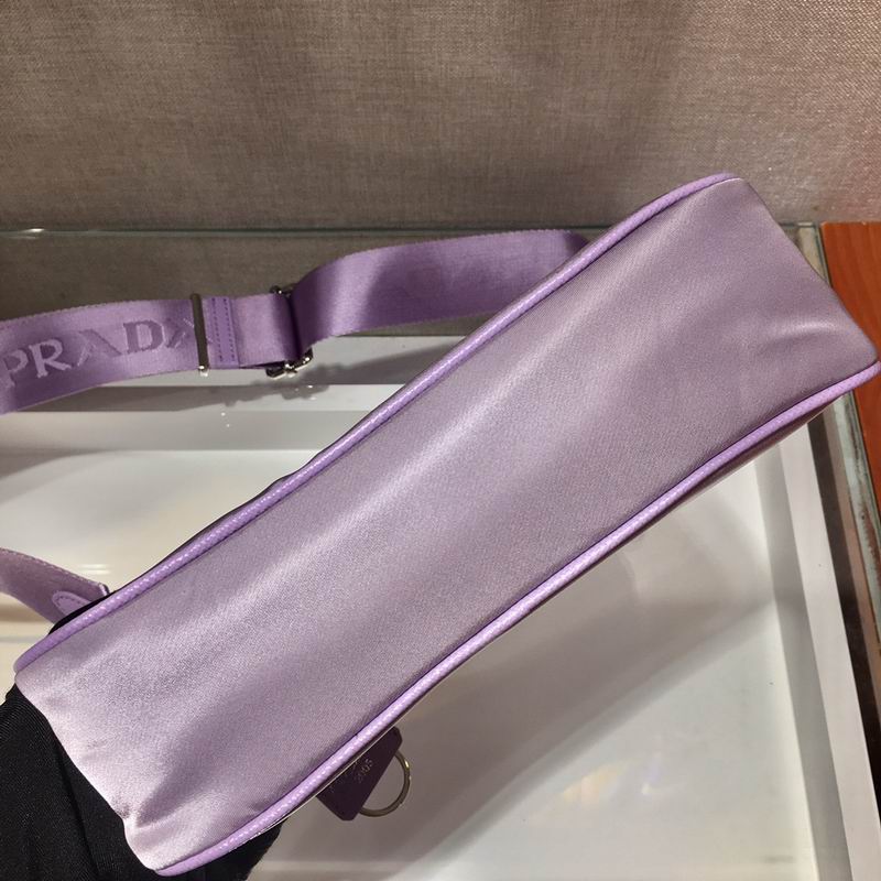 Bolsa Prada Hobo Re-Nylon