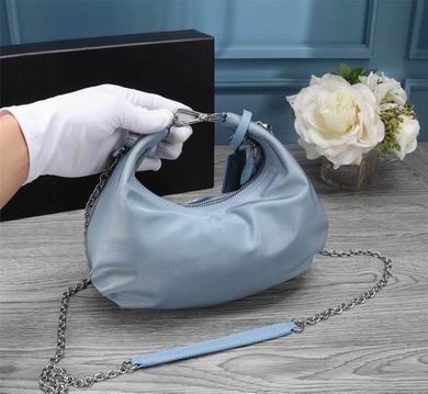 Bolsa Prada Re-Edition