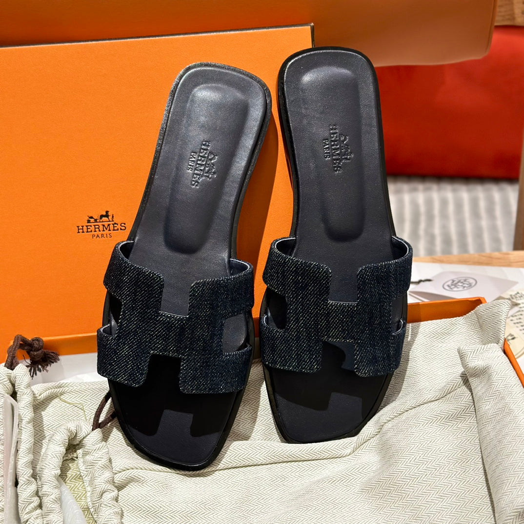 Sandália Hermès