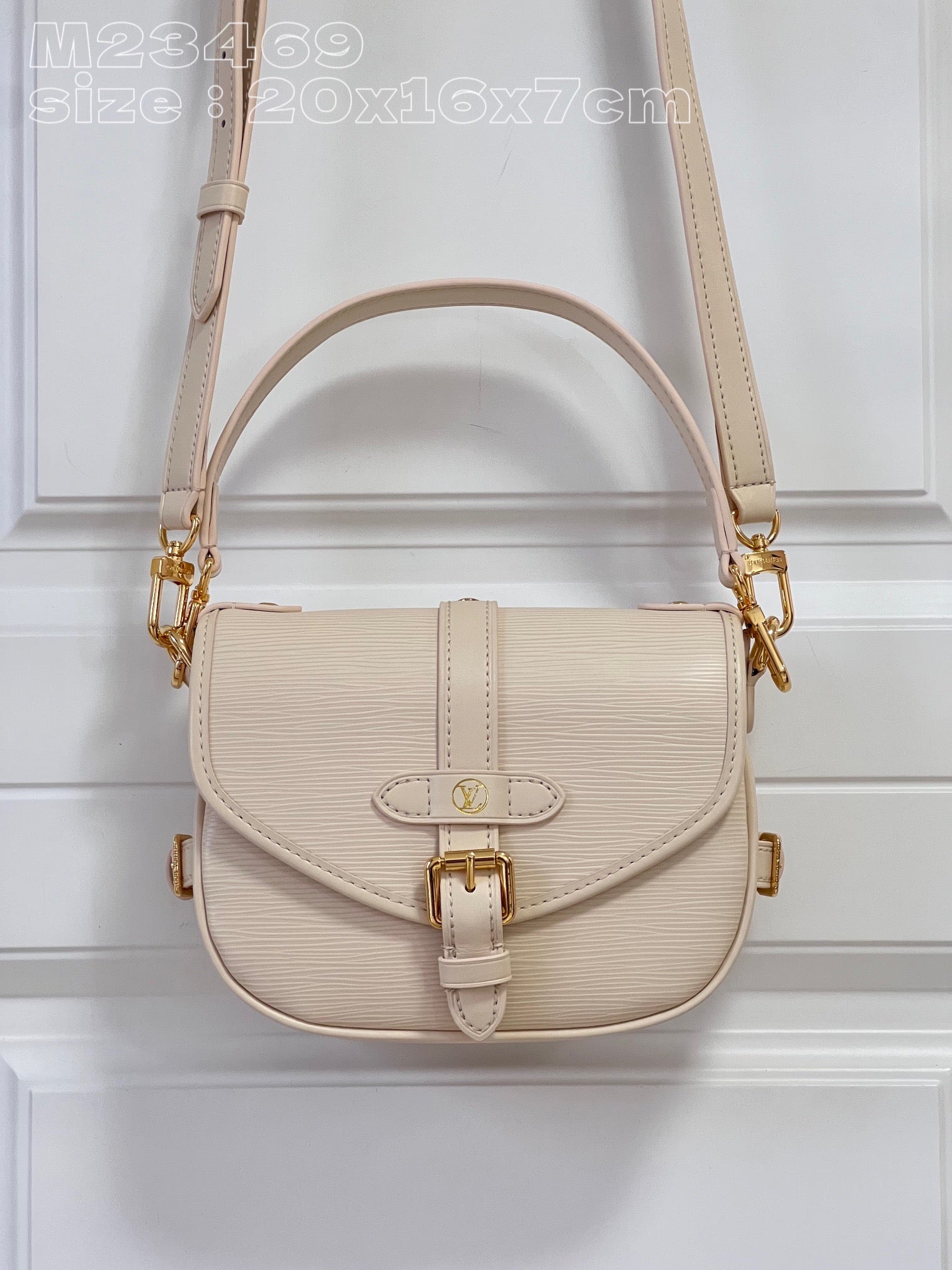 Bolsa Louis Vuitton Saumur BB