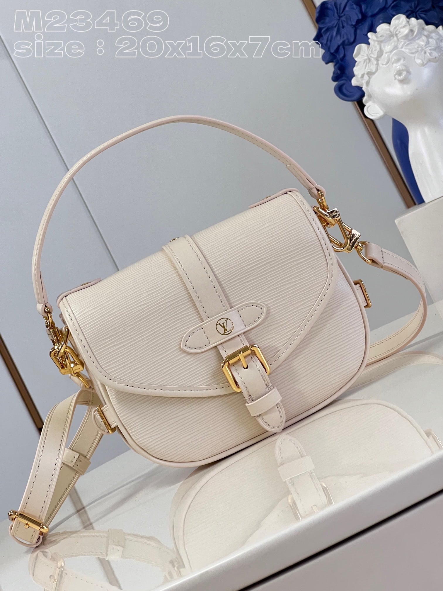 Bolsa Louis Vuitton Saumur BB