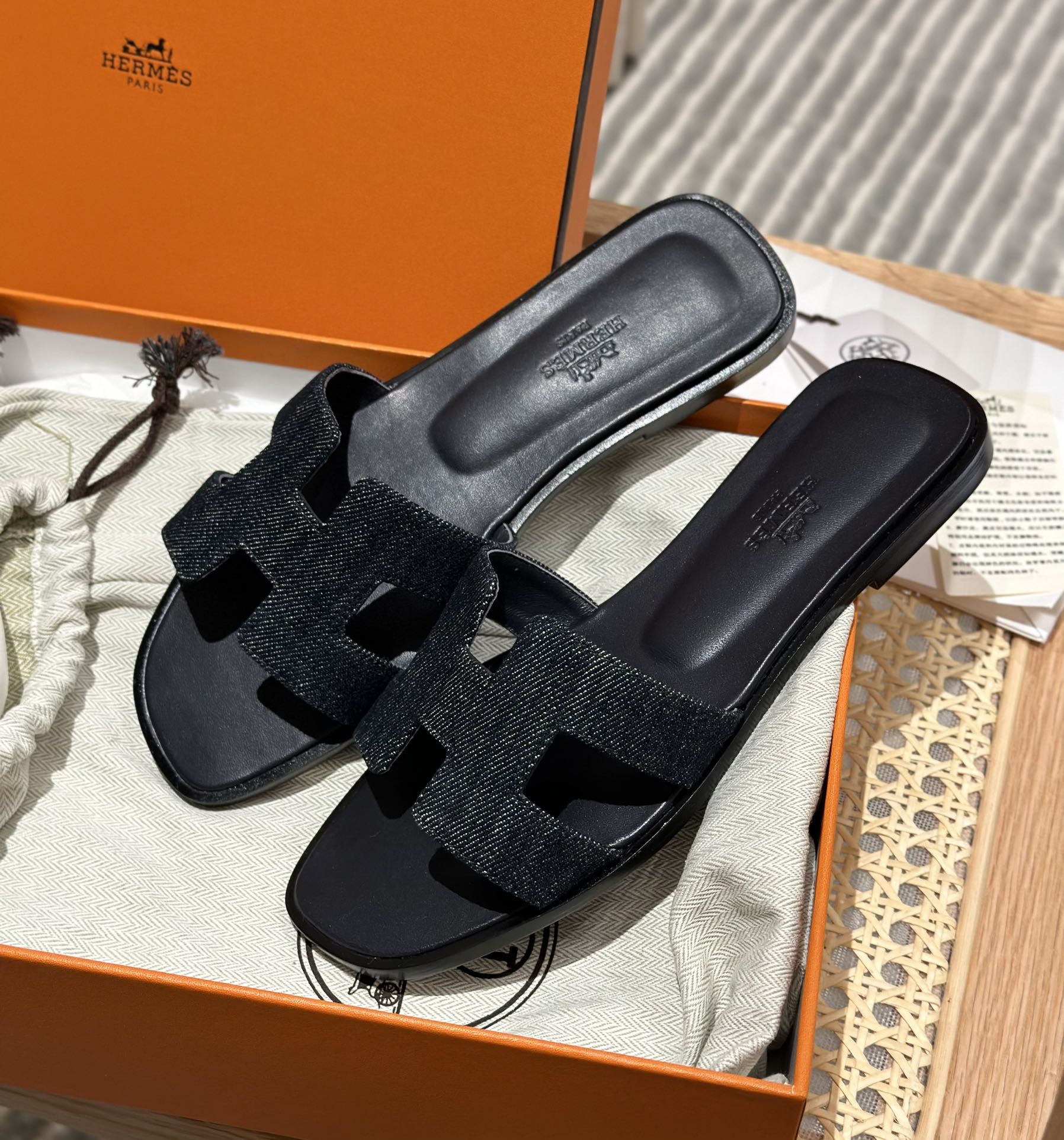 Sandália Hermès