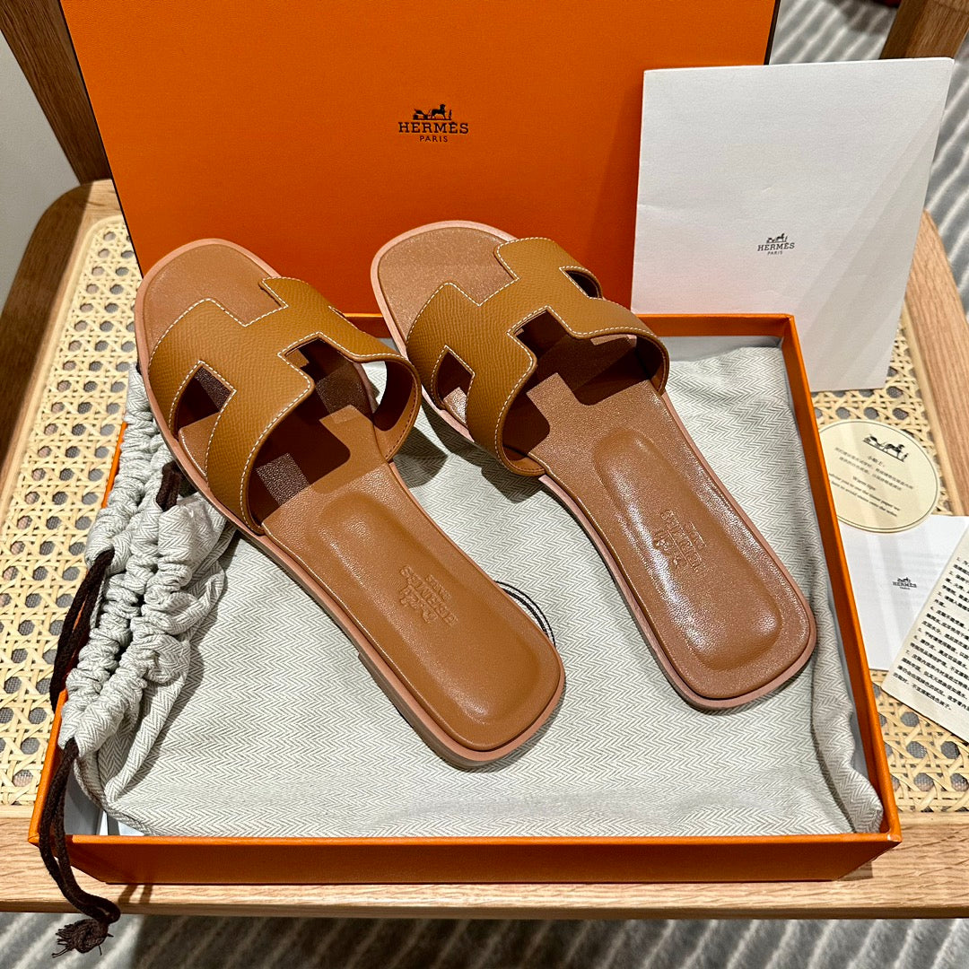 Sandália Hermès