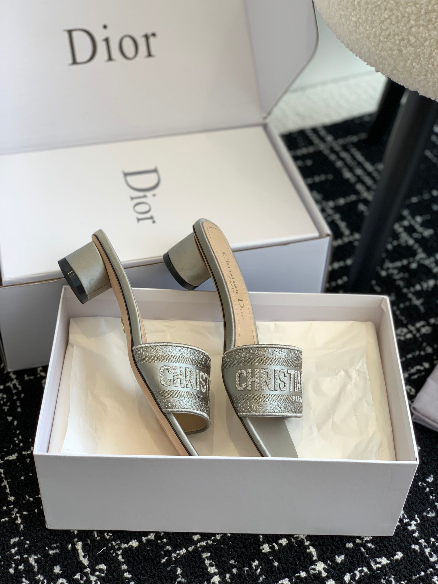 Sandália/Mule Dior