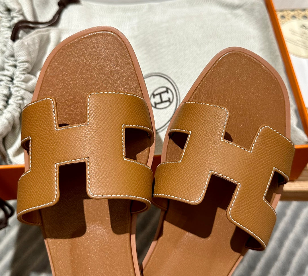 Sandália Hermès