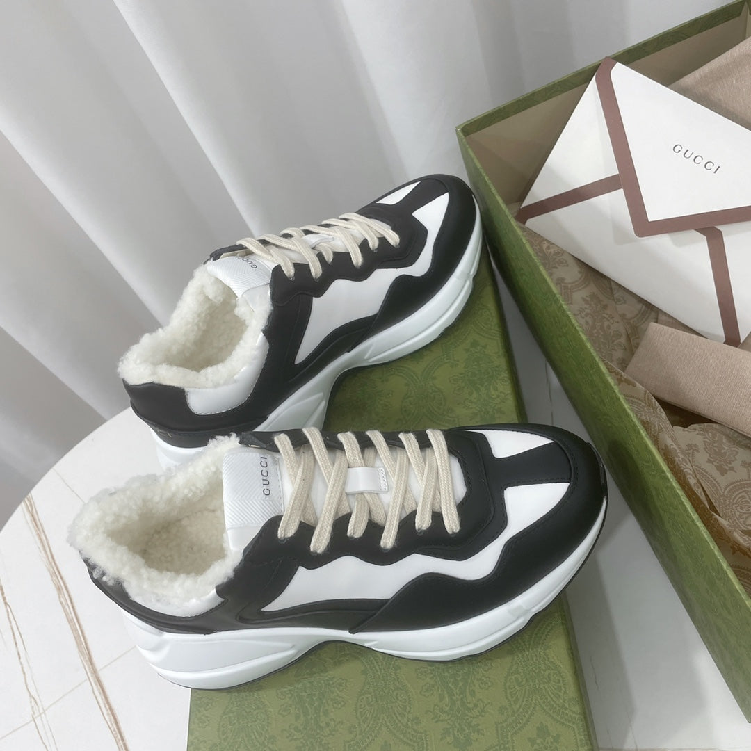 Tenis Gucci Rhyton