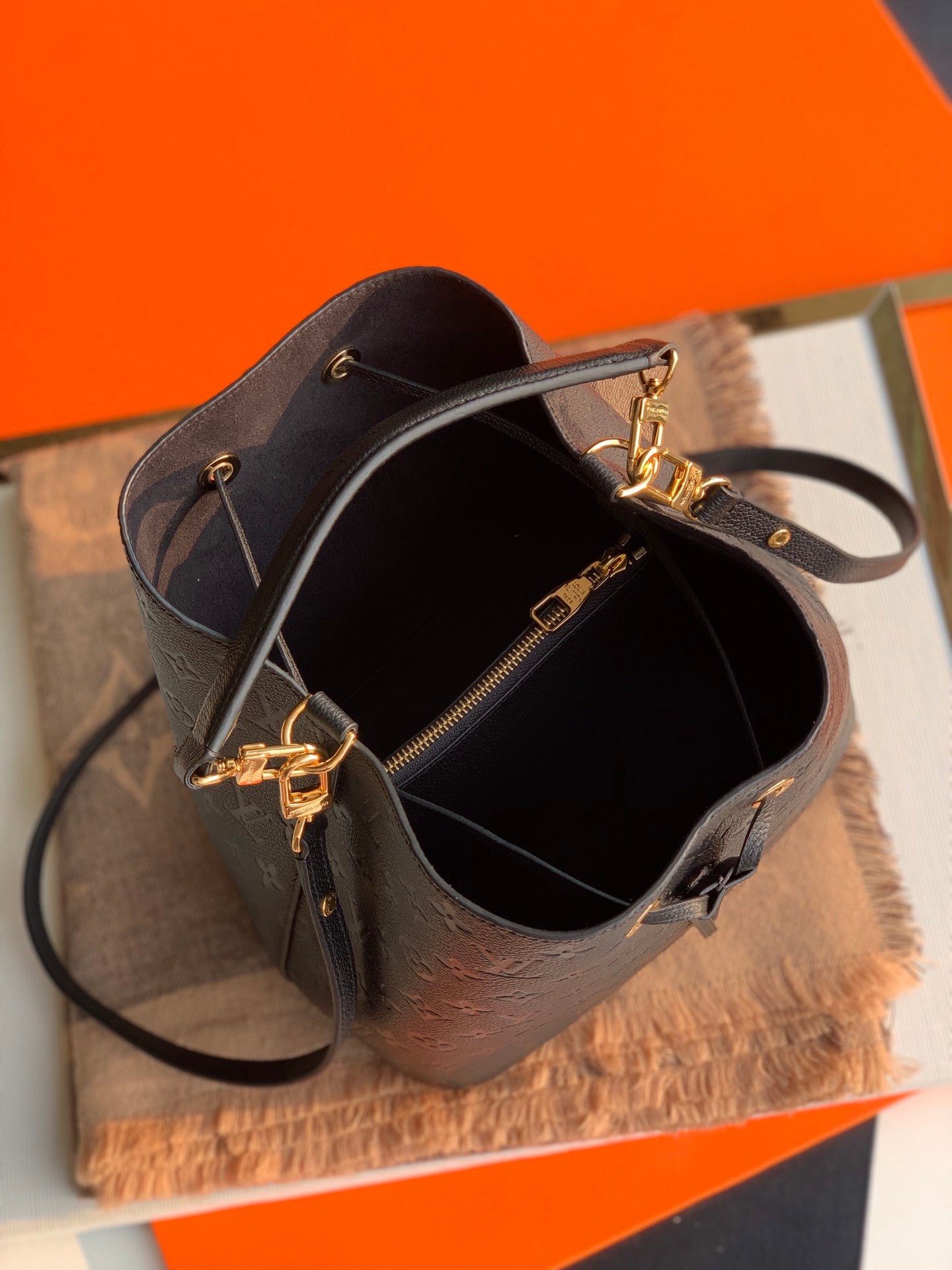 Bolsa Louis Vuitton NéoNoé