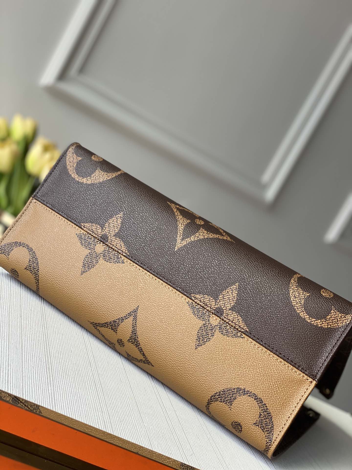 Bolsa Louis Vuitton OnTheGo MM