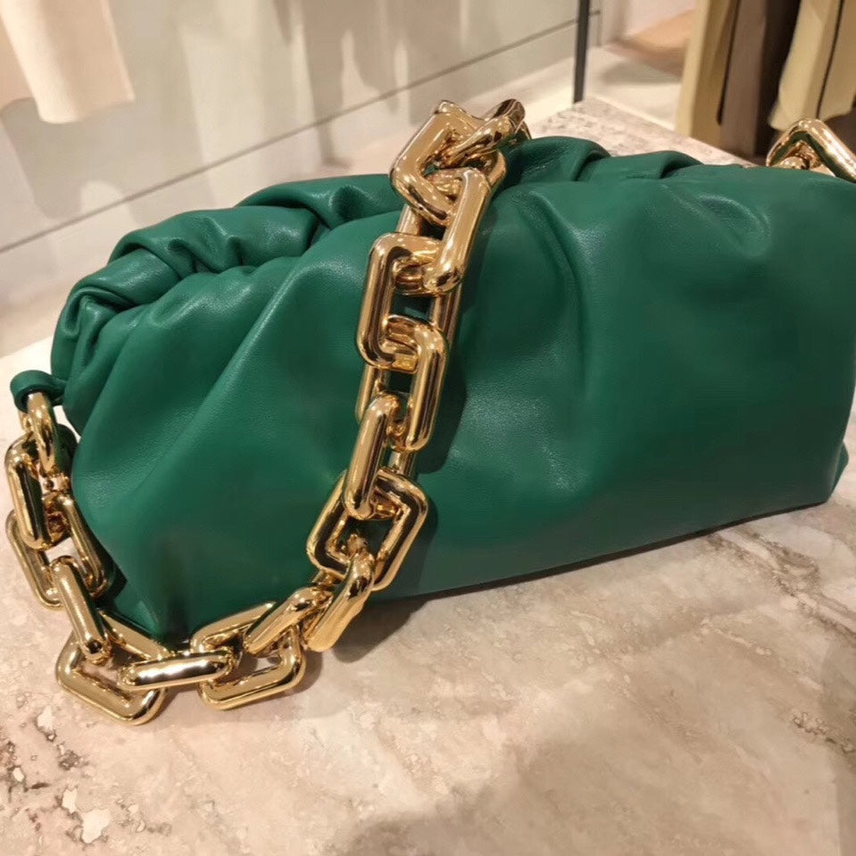 Bolsa Bottega Veneta 𝙏𝙃𝙀 𝘾𝙃𝘼𝙄𝙉 𝙋𝙊𝙐𝘾𝙃 31CM BAG
