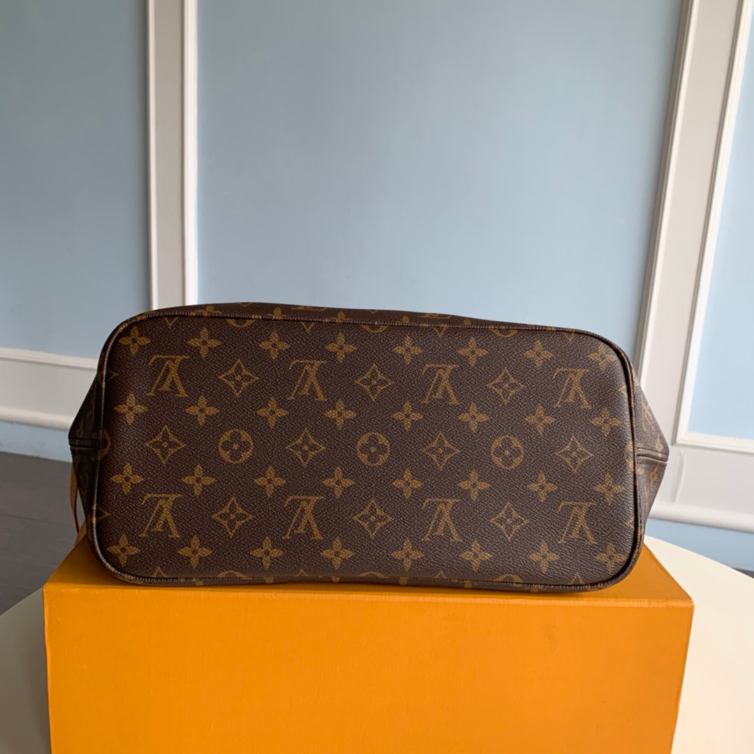 Bolsa Louis Vuitton Neverfull MM