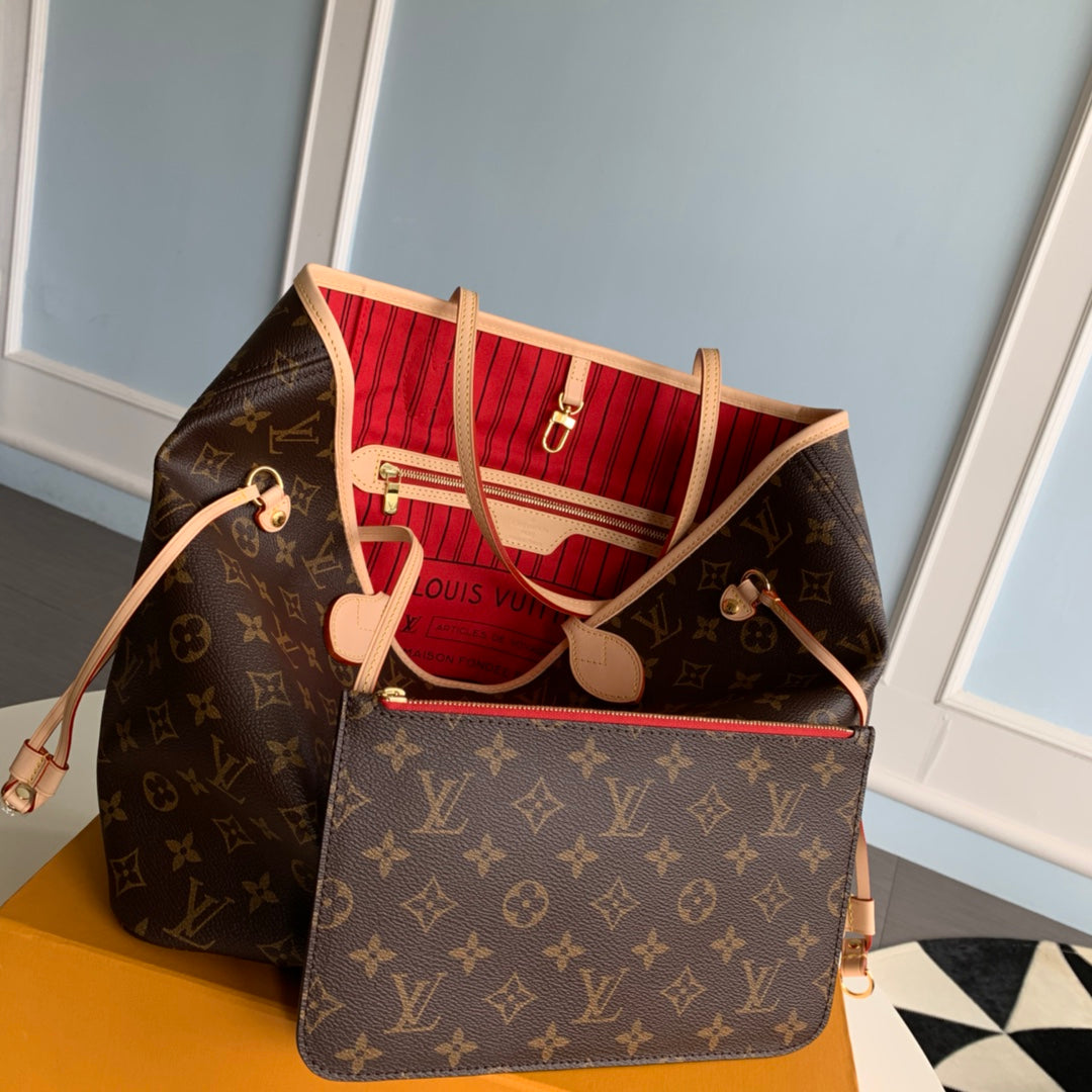 Bolsa Louis Vuitton Neverfull MM