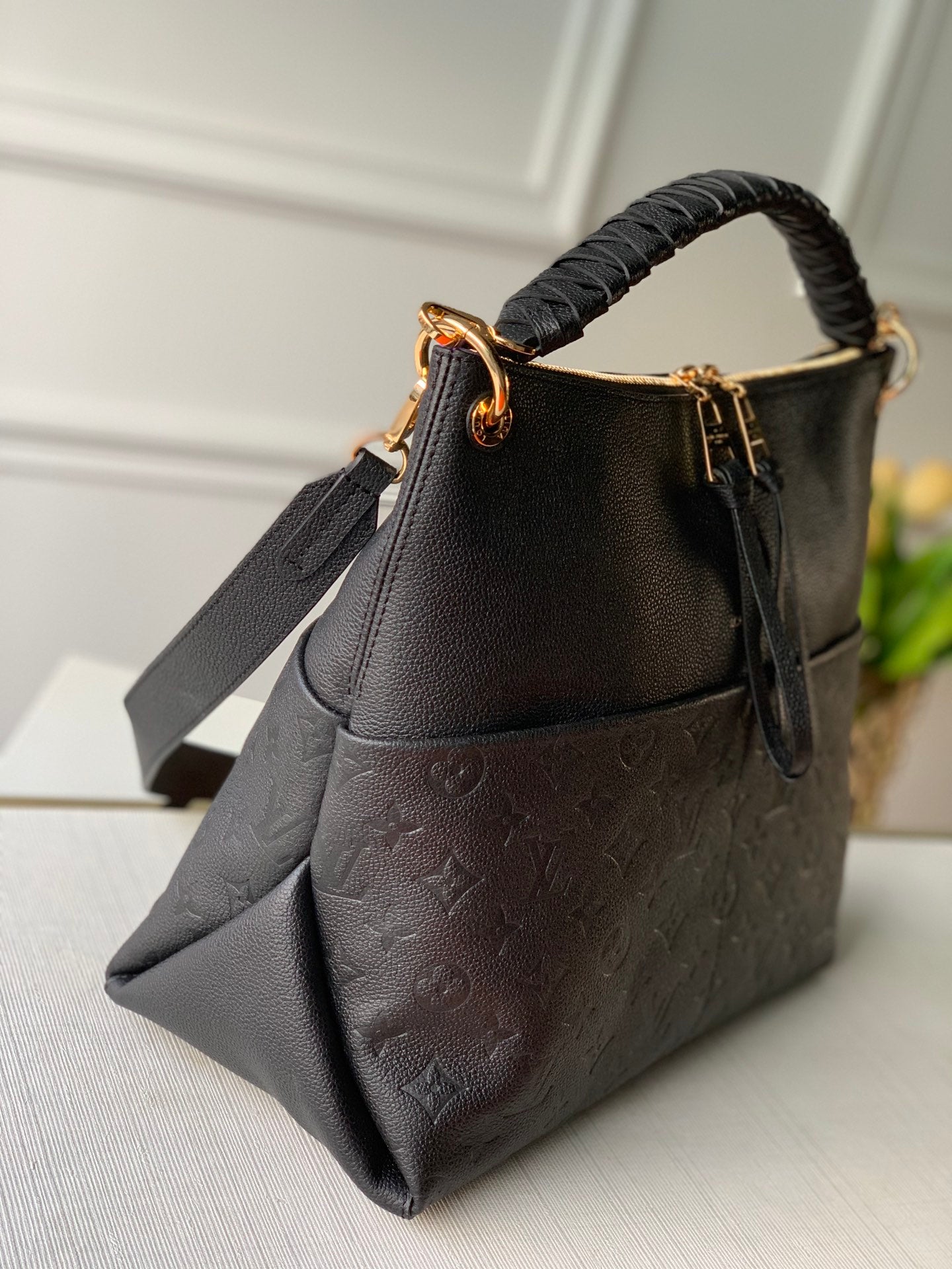 Bolsa Louis Vuitton Hobo Maida