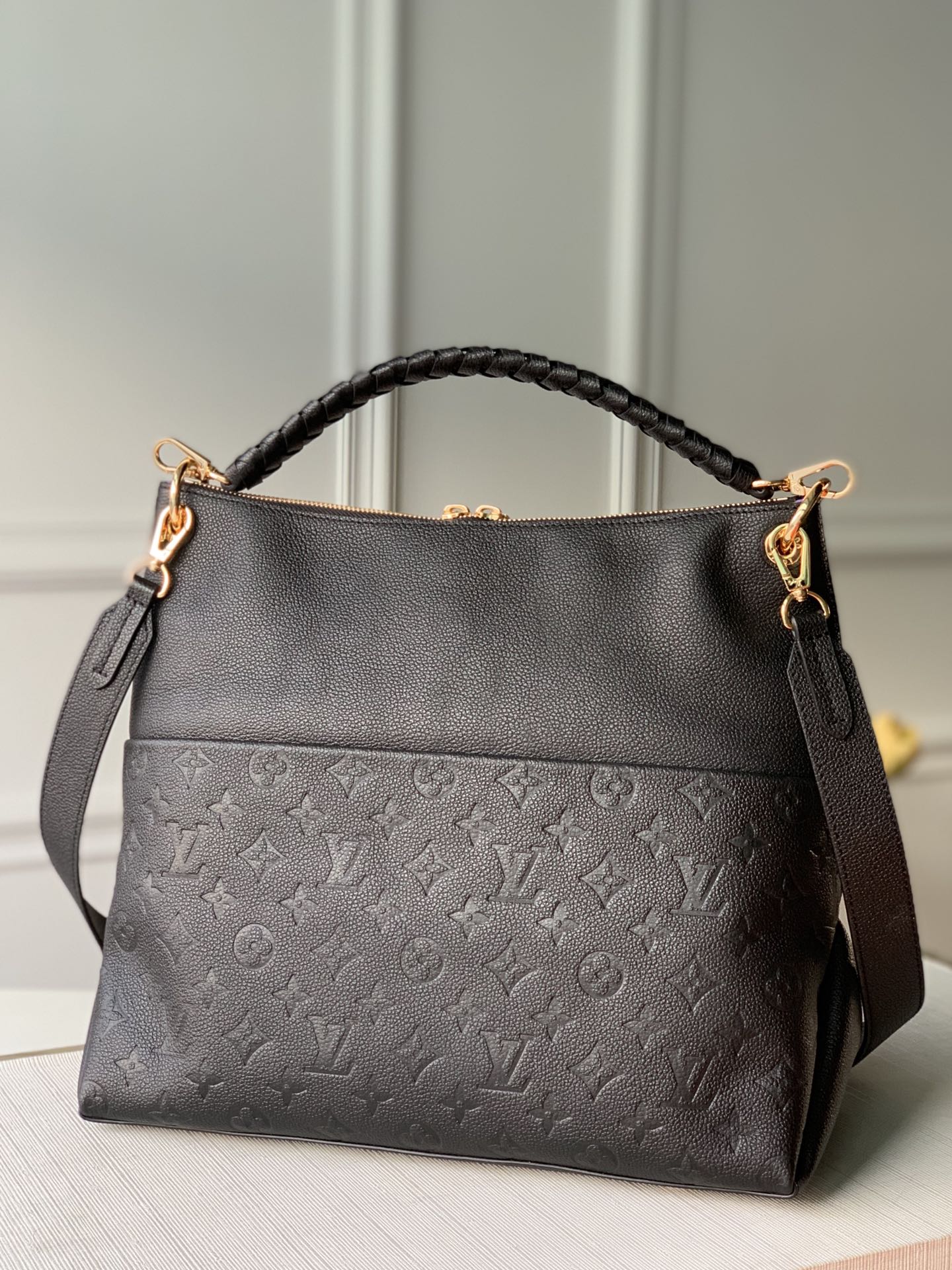 Bolsa Louis Vuitton Hobo Maida