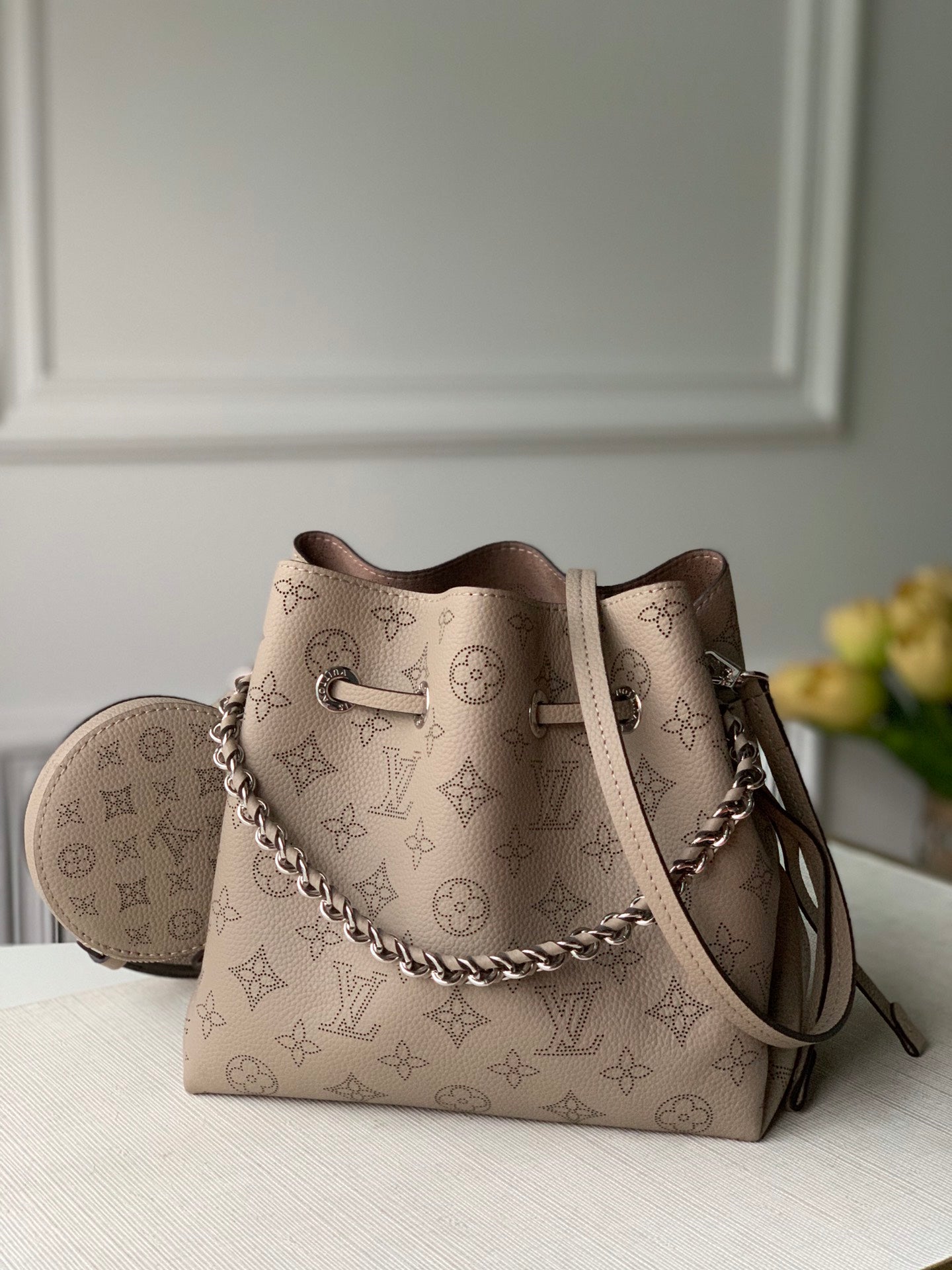 Bolsa Louis Vuitton Bella